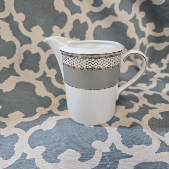 Ralph Lauren Silk Ribbon Slate Creamer - Picture 1 of 4
